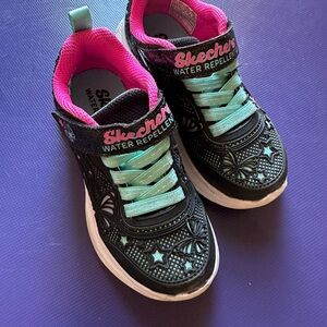 Skechers Kids Black and Pink Sneakers with Aqua Laces